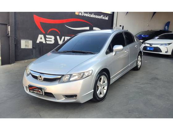 HONDA CIVIC 1.8 LXS 16V FLEX 4P MANUAL